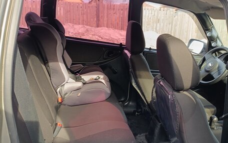 Chevrolet Niva I рестайлинг, 2012 год, 547 000 рублей, 6 фотография