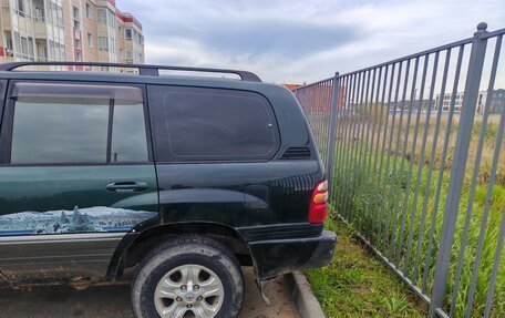 Toyota Land Cruiser 100 рестайлинг 2, 2001 год, 1 000 000 рублей, 8 фотография