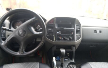 Mitsubishi Montero III, 2000 год, 320 000 рублей, 4 фотография