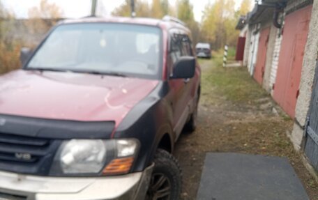 Mitsubishi Montero III, 2000 год, 320 000 рублей, 2 фотография