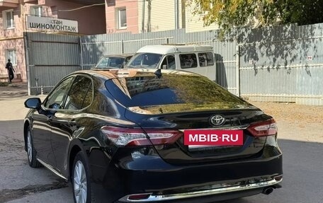 Toyota Camry, 2023 год, 3 333 000 рублей, 6 фотография