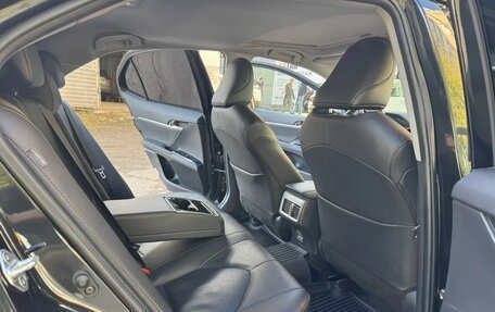 Toyota Camry, 2023 год, 3 333 000 рублей, 13 фотография