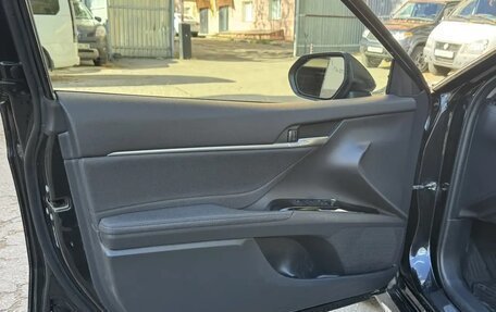 Toyota Camry, 2023 год, 3 333 000 рублей, 18 фотография