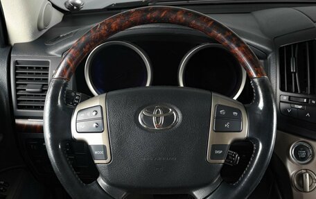 Toyota Land Cruiser 200, 2010 год, 2 999 000 рублей, 14 фотография