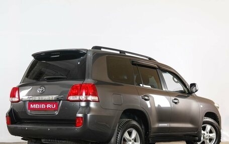Toyota Land Cruiser 200, 2010 год, 2 999 000 рублей, 7 фотография