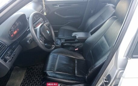 BMW 3 серия, 2004 год, 870 000 рублей, 6 фотография