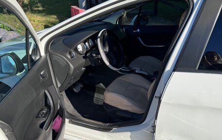Peugeot 308 II, 2012 год, 550 000 рублей, 14 фотография