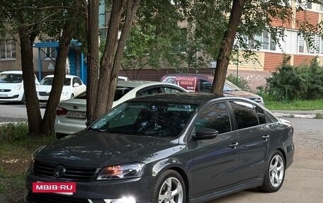 Volkswagen Passat B7, 2013 год, 1 050 000 рублей, 5 фотография