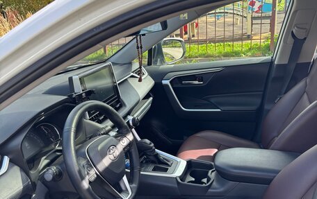 Toyota RAV4, 2020 год, 2 748 000 рублей, 9 фотография