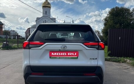Toyota RAV4, 2020 год, 2 748 000 рублей, 5 фотография