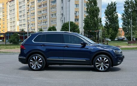 Volkswagen Tiguan II, 2018 год, 2 850 000 рублей, 2 фотография