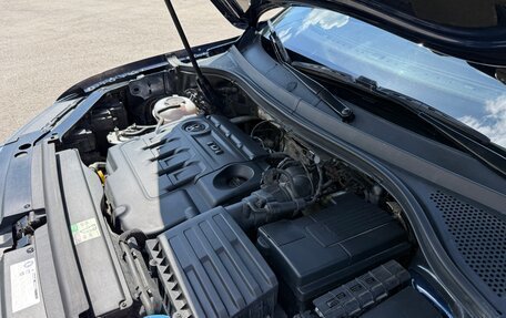 Volkswagen Tiguan II, 2018 год, 2 850 000 рублей, 9 фотография