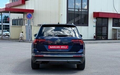 Volkswagen Tiguan II, 2018 год, 2 850 000 рублей, 4 фотография
