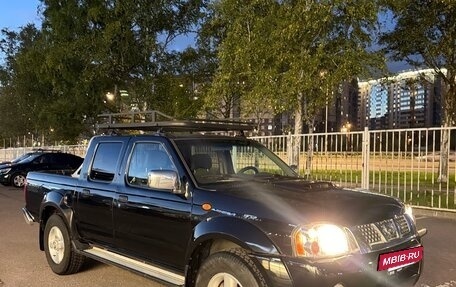 Nissan NP300, 2011 год, 1 490 000 рублей, 7 фотография