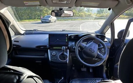 Toyota Wish II, 2010 год, 1 100 000 рублей, 7 фотография
