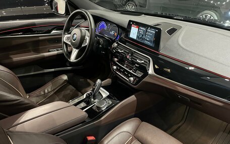 BMW 6 серия, 2018 год, 4 330 000 рублей, 11 фотография
