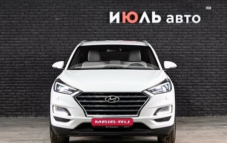 Hyundai Tucson III, 2019 год, 2 300 000 рублей, 2 фотография