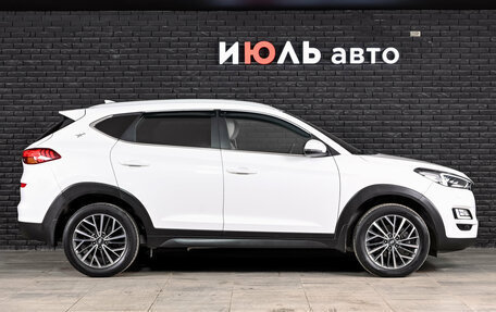 Hyundai Tucson III, 2019 год, 2 300 000 рублей, 9 фотография