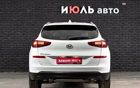 Hyundai Tucson III, 2019 год, 2 300 000 рублей, 5 фотография