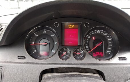 Volkswagen Passat B6, 2006 год, 290 000 рублей, 16 фотография