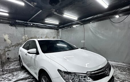 Toyota Camry, 2016 год, 1 875 000 рублей, 2 фотография