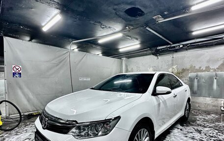 Toyota Camry, 2016 год, 1 875 000 рублей, 3 фотография