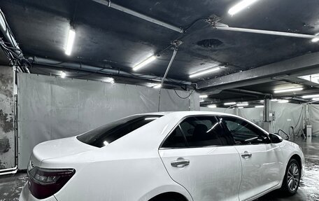 Toyota Camry, 2016 год, 1 875 000 рублей, 6 фотография