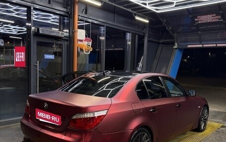 BMW 5 серия, 2007 год, 1 400 000 рублей, 10 фотография