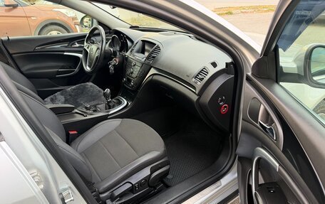 Opel Insignia II рестайлинг, 2011 год, 750 000 рублей, 3 фотография
