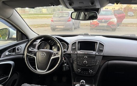 Opel Insignia II рестайлинг, 2011 год, 750 000 рублей, 16 фотография