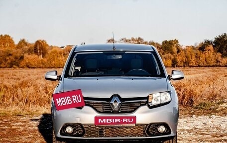 Renault Sandero II рестайлинг, 2015 год, 650 000 рублей, 3 фотография