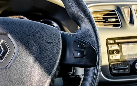 Renault Sandero II рестайлинг, 2015 год, 650 000 рублей, 16 фотография