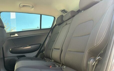 KIA Sportage IV рестайлинг, 2017 год, 1 899 000 рублей, 7 фотография