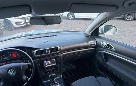 Skoda Superb III рестайлинг, 2007 год, 599 999 рублей, 9 фотография