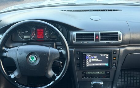 Skoda Superb III рестайлинг, 2007 год, 599 999 рублей, 11 фотография