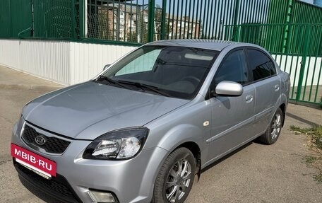 KIA Rio II, 2009 год, 600 000 рублей, 2 фотография