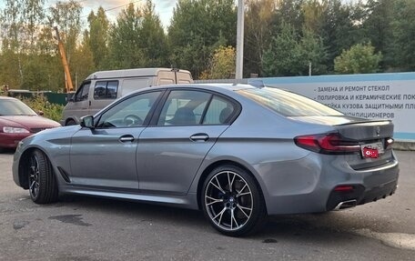 BMW 5 серия, 2017 год, 3 550 000 рублей, 3 фотография