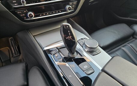 BMW 5 серия, 2017 год, 3 550 000 рублей, 17 фотография