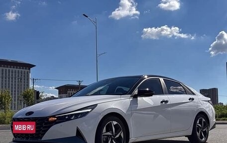 Hyundai Elantra, 2023 год, 1 210 000 рублей, 7 фотография