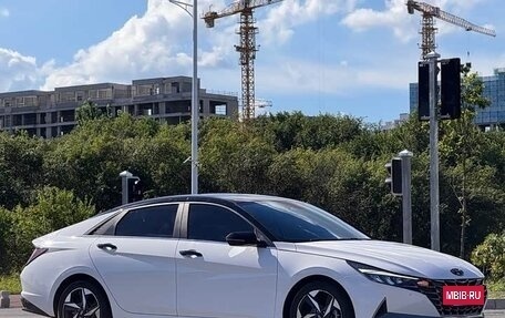 Hyundai Elantra, 2023 год, 1 210 000 рублей, 3 фотография