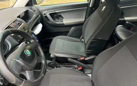 Skoda Fabia II, 2011 год, 520 000 рублей, 10 фотография