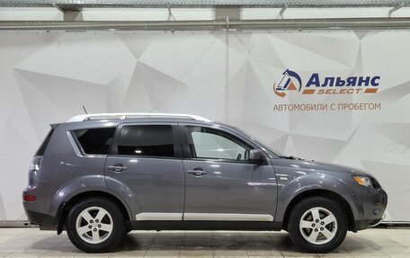 Mitsubishi Outlander III рестайлинг 3, 2007 год, 990 000 рублей, 2 фотография