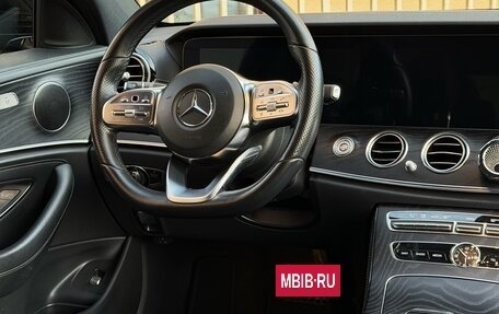 Mercedes-Benz E-Класс, 2019 год, 3 650 000 рублей, 7 фотография