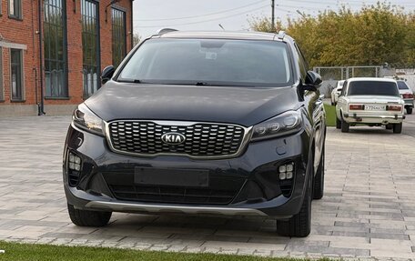 KIA Sorento III Prime рестайлинг, 2018 год, 3 050 000 рублей, 2 фотография