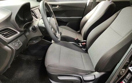 Hyundai Solaris II рестайлинг, 2018 год, 1 310 750 рублей, 9 фотография