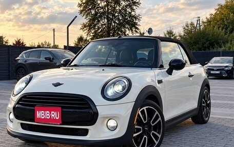 MINI Cabrio, 2017 год, 2 100 000 рублей, 1 фотография