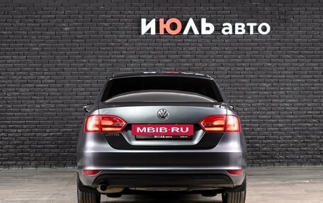 Volkswagen Jetta VI, 2012 год, 710 000 рублей, 6 фотография