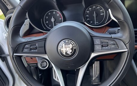 Alfa Romeo Giulia II, 2017 год, 3 113 000 рублей, 9 фотография