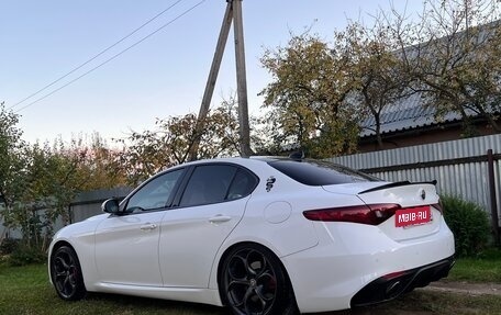 Alfa Romeo Giulia II, 2017 год, 3 113 000 рублей, 6 фотография