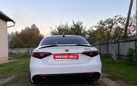 Alfa Romeo Giulia II, 2017 год, 3 113 000 рублей, 5 фотография